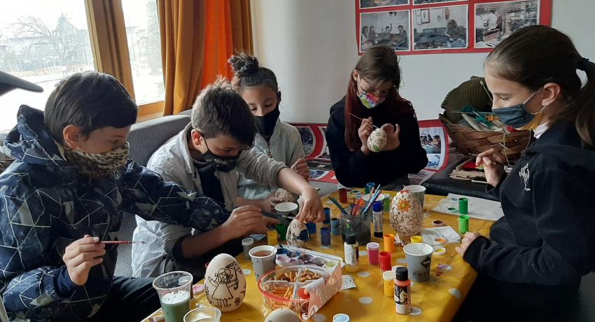 Великденски работилници в Ателие Подкрепа за дебют
