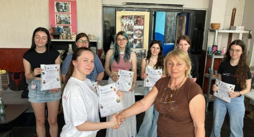 На занаятчийски работилници в Чепинци - Още от същото и нещо Ново